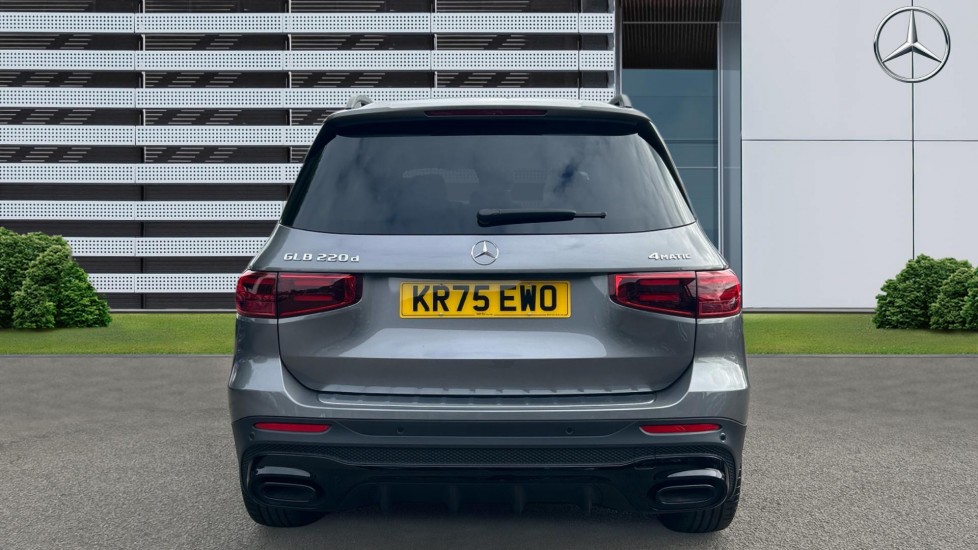 Mercedes-Benz GLB 220d 4Matic AMG Line Premium 5dr 8G-Tronic Diesel Estate - Image 6