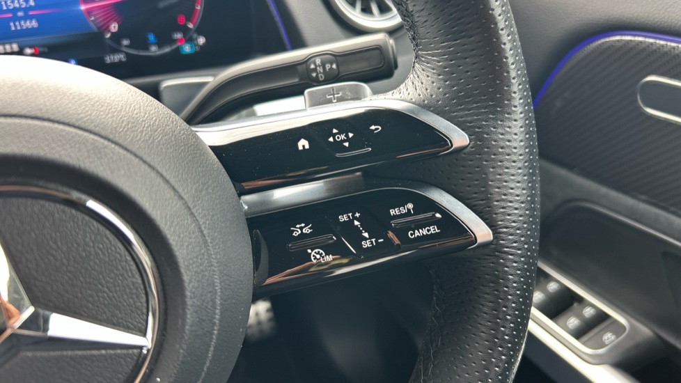 Mercedes-Benz GLB 220d 4Matic AMG Line Premium 5dr 8G-Tronic Diesel Estate - Image 35