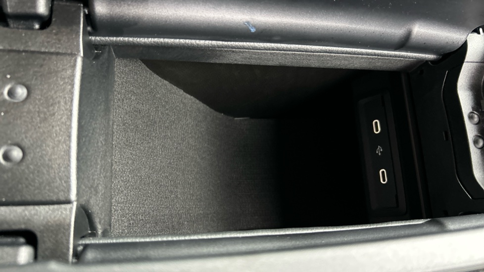 Mercedes-Benz A-Class A200 AMG Line Premium Plus 5dr Auto Petrol Hatchback - Image 29