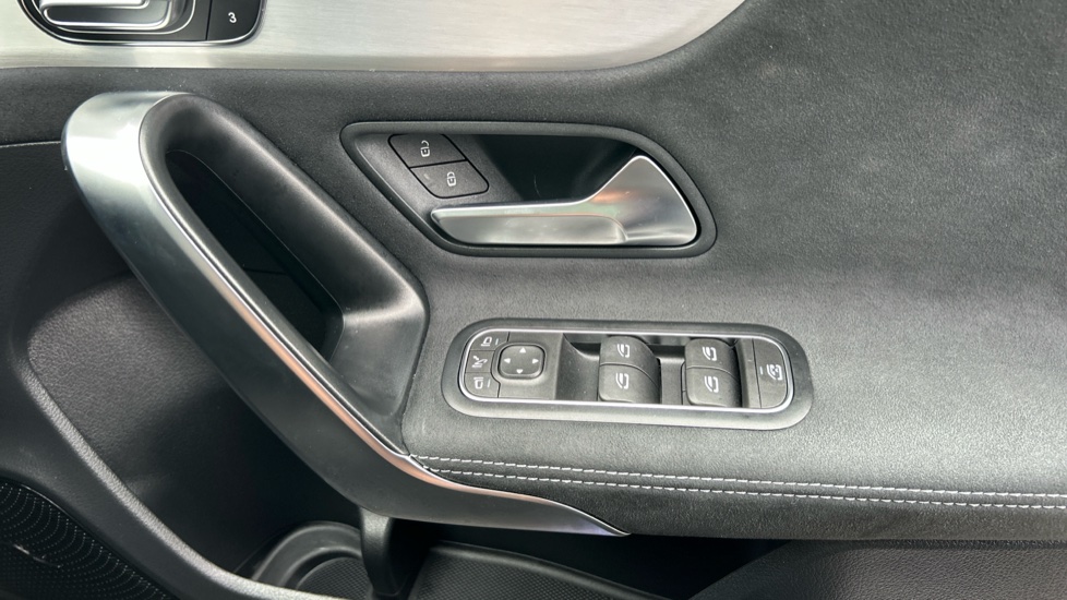 Mercedes-Benz A-Class A200 AMG Line Premium Plus 5dr Auto Petrol Hatchback - Image 31