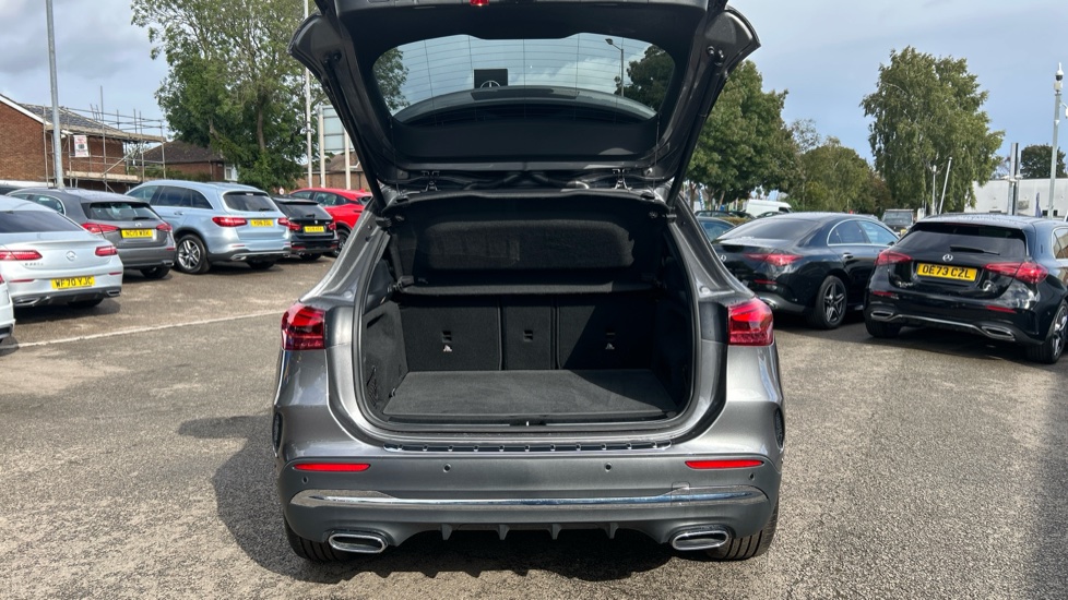 Mercedes-Benz GLA 220d 4Matic AMG Line Executive 5dr Auto Diesel Hatchback - Image 4