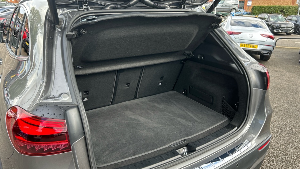 Mercedes-Benz GLA 220d 4Matic AMG Line Executive 5dr Auto Diesel Hatchback - Image 33