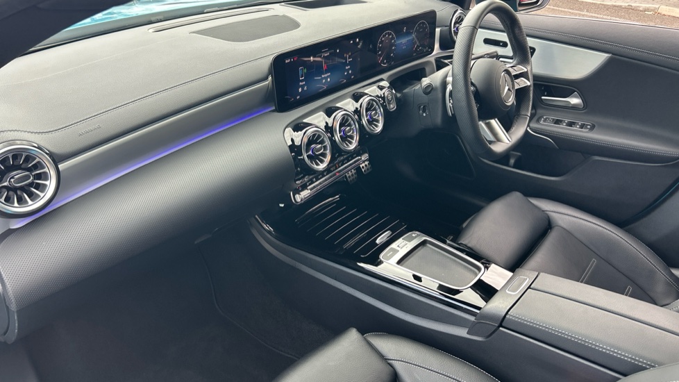 Mercedes-Benz CLA 200 AMG Line Premium Plus 4dr Tip Auto Petrol Saloon - Image 9