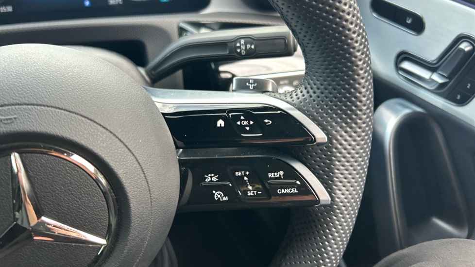 Mercedes-Benz CLA 200 AMG Line Premium Plus 4dr Tip Auto Petrol Saloon - Image 30