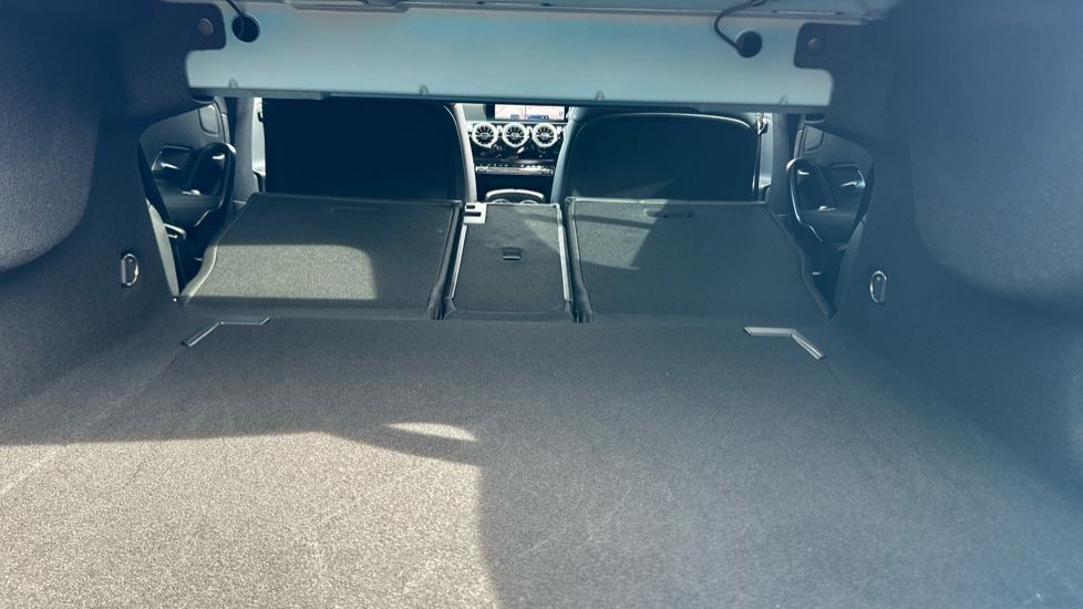 Mercedes-Benz CLA 200 AMG Line Premium Plus 4dr Tip Auto Petrol Saloon - Image 45