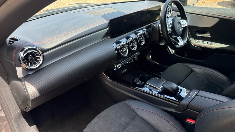 Mercedes-Benz CLA 180 AMG Line Executive 4dr Tip Auto Petrol Saloon - Image 9