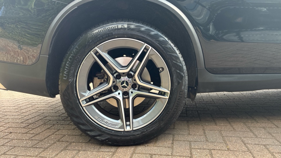 Mercedes-Benz GLC Coupe GLC 300 4Matic AMG Line 5dr 9G-Tronic Petrol Estate - Image 7