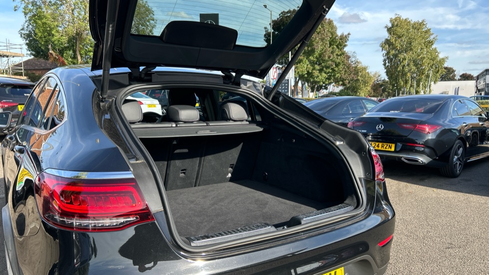 Mercedes-Benz GLC Coupe GLC 300d 4Matic AMG Line Premium 5dr 9G-Tronic Diesel Estate - Image 21