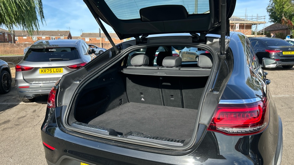 Mercedes-Benz GLC Coupe GLC 300d 4Matic AMG Line Premium 5dr 9G-Tronic Diesel Estate - Image 22