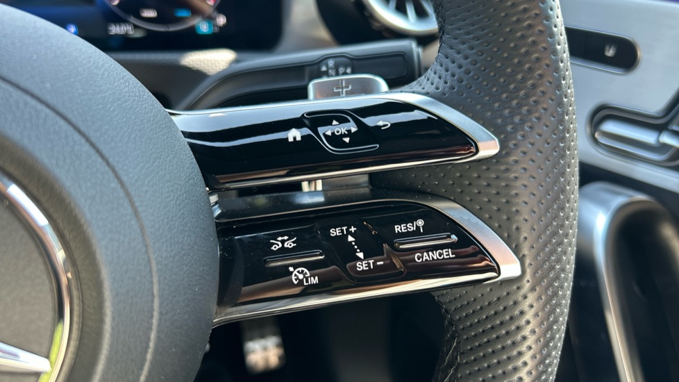 Mercedes-Benz CLA 180 AMG Line Premium 4dr Tip Auto Petrol Saloon - Image 31
