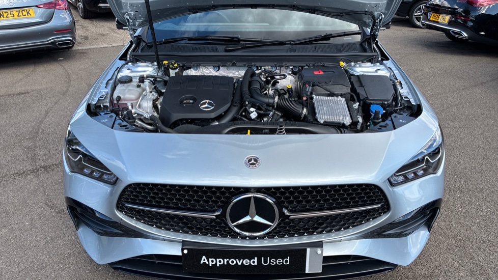 Mercedes-Benz CLA 200 AMG Line Premium Plus 4dr Tip Auto Petrol Saloon - Image 8