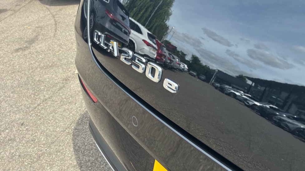 Mercedes-Benz CLA 250e AMG Line Premium + Night Ed 4dr Tip Auto Saloon - Image 23