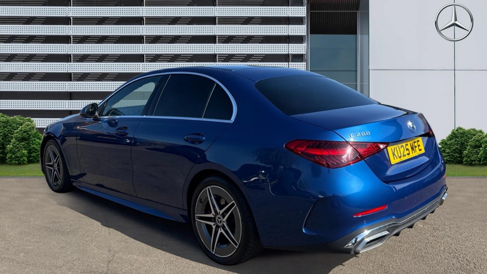 Mercedes-Benz C-Class C200 AMG Line 4dr 9G-Tronic Petrol Saloon - Image 2