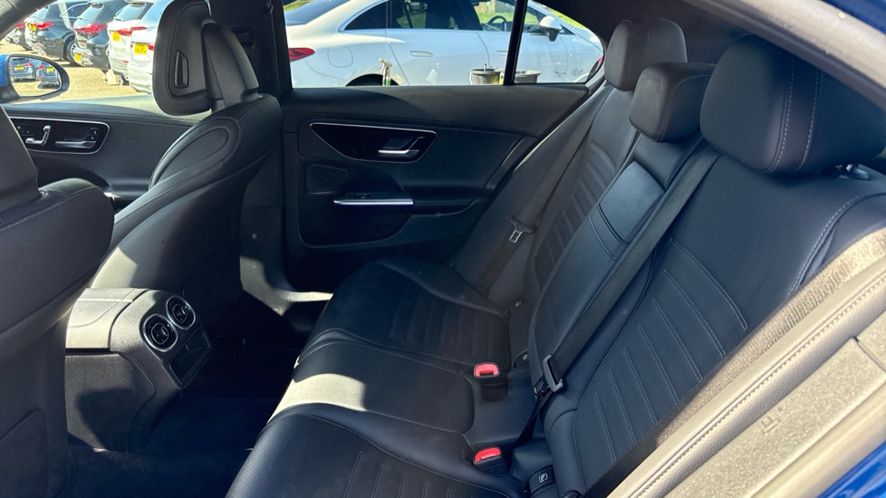 Mercedes-Benz C-Class C200 AMG Line 4dr 9G-Tronic Petrol Saloon - Image 16