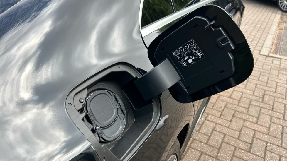 Mercedes-Benz CLA 250e AMG Line Executive 4dr Tip Auto Saloon - Image 25