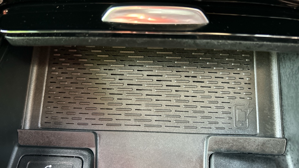 Mercedes-Benz CLA 250e AMG Line Executive 4dr Tip Auto Saloon - Image 34