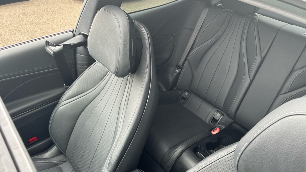 Mercedes-Benz Cle 300 4Matic AMG Line Premium + 2dr 9G-Tronic Petrol Coupe - Image 32