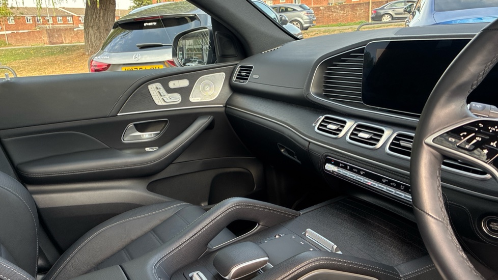 Mercedes-Benz GLE Coupe GLE 450d 4Matic AMG Line Premium 5dr 9G-Tronic Diesel Estate - Image 14