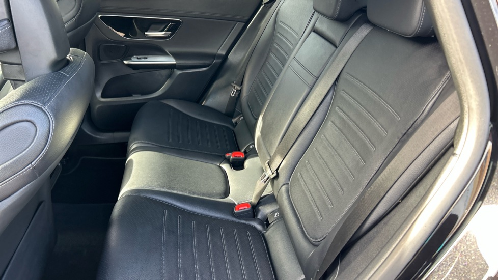 Mercedes-Benz GLC 300 4Matic AMG Line 5dr 9G-Tronic Petrol Estate - Image 16