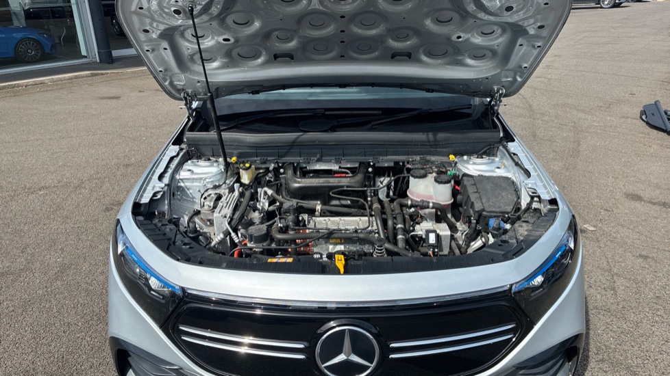 Mercedes-Benz Eqb 350 4M 215kW AMG Line Premium 66.5kWh 5dr Auto Electric Estate - Image 8