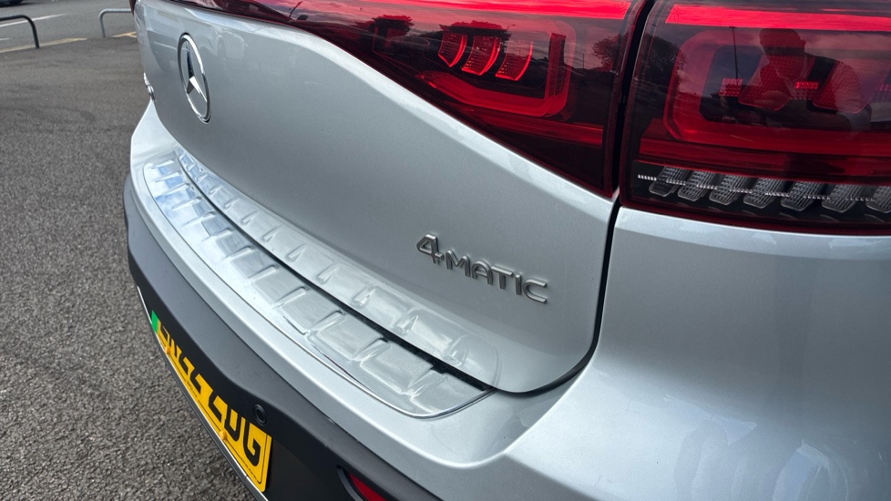 Mercedes-Benz Eqb 350 4M 215kW AMG Line Premium 66.5kWh 5dr Auto Electric Estate - Image 40