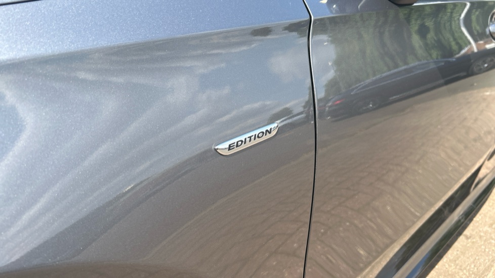 Mercedes-Benz A-Class A200 AMG Line Executive Edition 5dr Auto Petrol Hatchback - Image 24