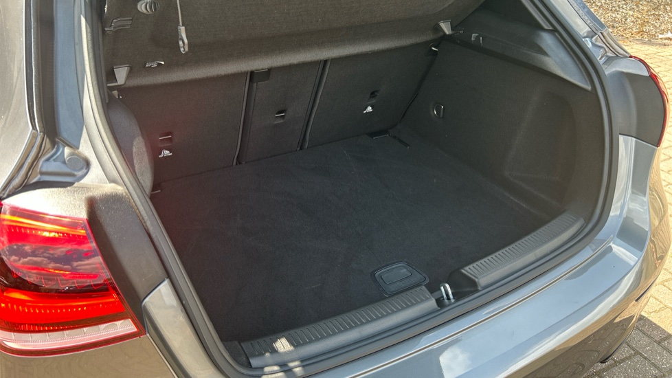 Mercedes-Benz A-Class A200 AMG Line Executive Edition 5dr Auto Petrol Hatchback - Image 26