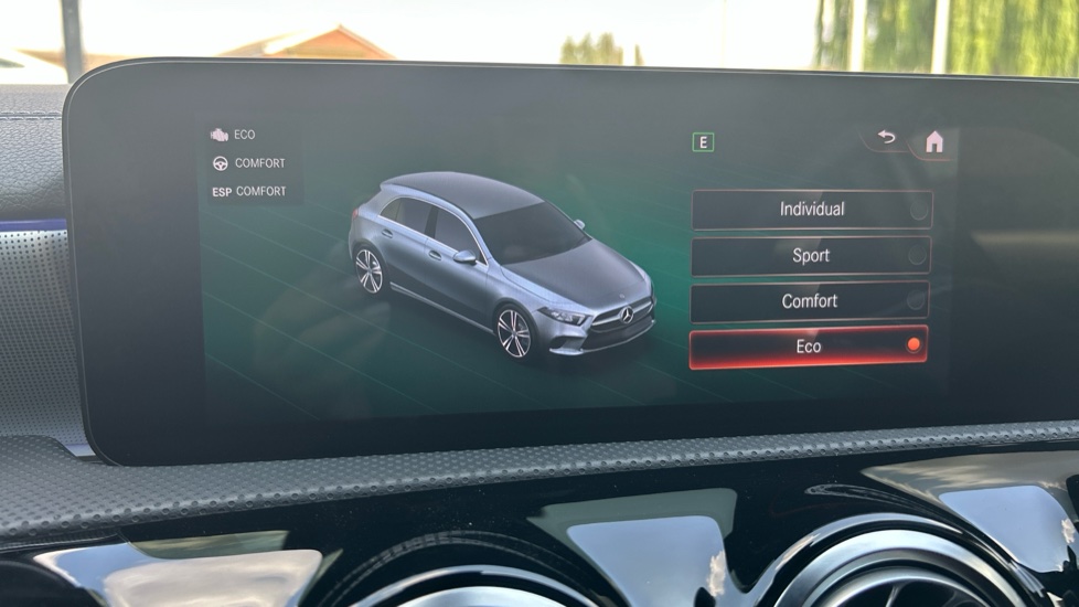 Mercedes-Benz A-Class A200 AMG Line Executive Edition 5dr Auto Petrol Hatchback - Image 37