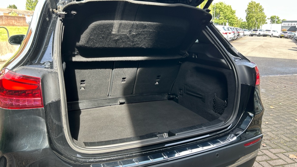 Mercedes-Benz GLA 200 AMG Line Premium 5dr Auto Petrol Hatchback - Image 37
