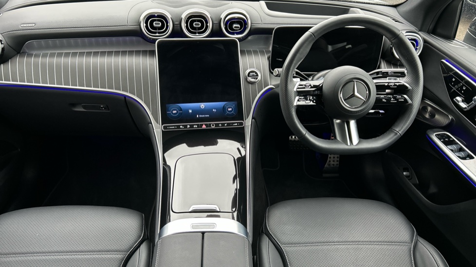 Mercedes-Benz GLC 300e 4Matic AMG Line Prem Plus 5dr 9G-Tronic Estate - Image 10