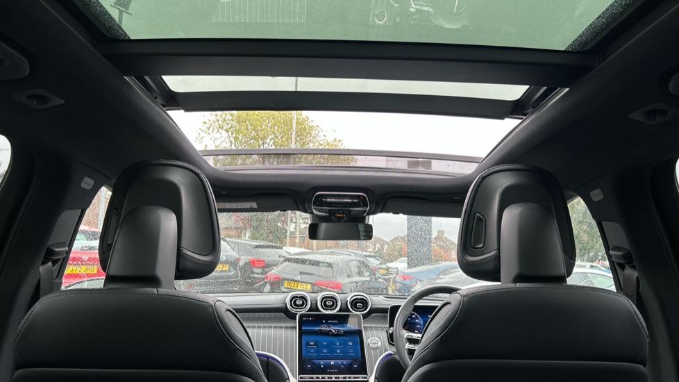 Mercedes-Benz GLC 300e 4Matic AMG Line Prem Plus 5dr 9G-Tronic Estate - Image 53