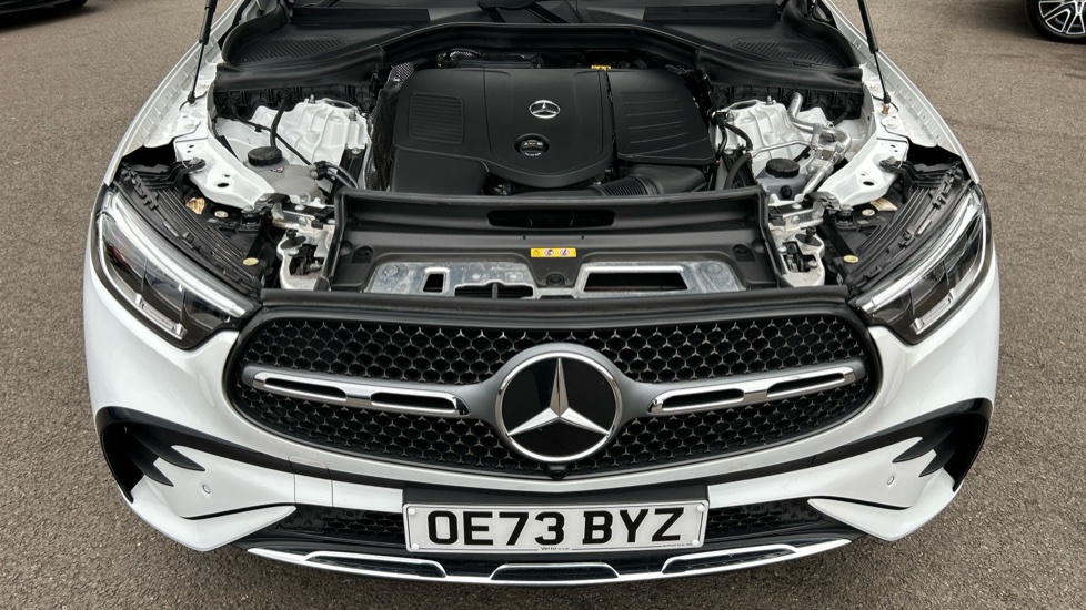 Mercedes-Benz GLC 300 4Matic AMG Line 5dr 9G-Tronic Petrol Estate - Image 8
