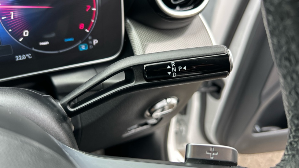 Mercedes-Benz GLC 300 4Matic AMG Line 5dr 9G-Tronic Petrol Estate - Image 13