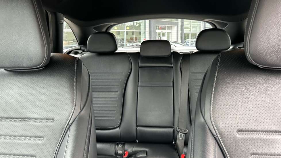 Mercedes-Benz GLC 300 4Matic AMG Line 5dr 9G-Tronic Petrol Estate - Image 15