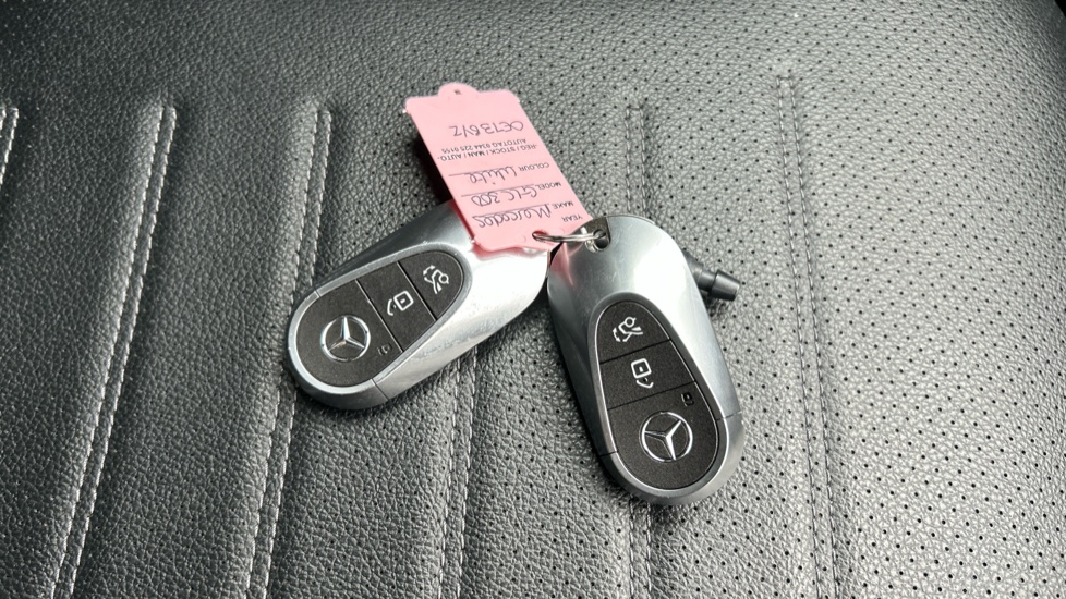 Mercedes-Benz GLC 300 4Matic AMG Line 5dr 9G-Tronic Petrol Estate - Image 20
