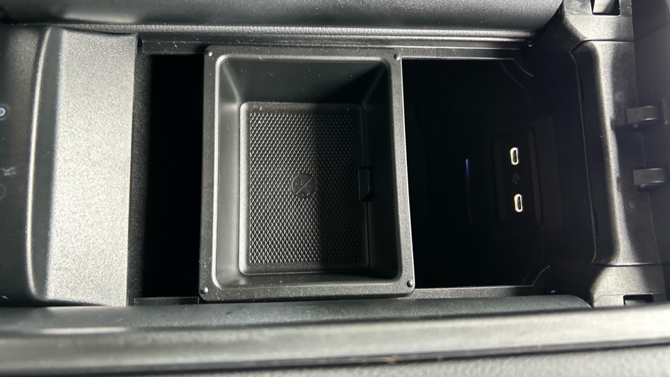 Mercedes-Benz GLC 300 4Matic AMG Line 5dr 9G-Tronic Petrol Estate - Image 25