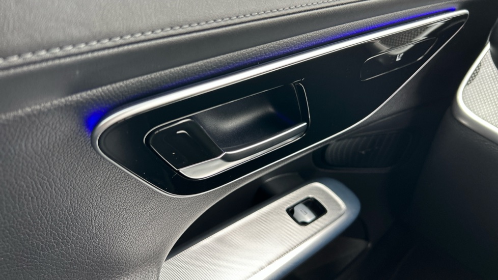 Mercedes-Benz GLC 300 4Matic AMG Line 5dr 9G-Tronic Petrol Estate - Image 40