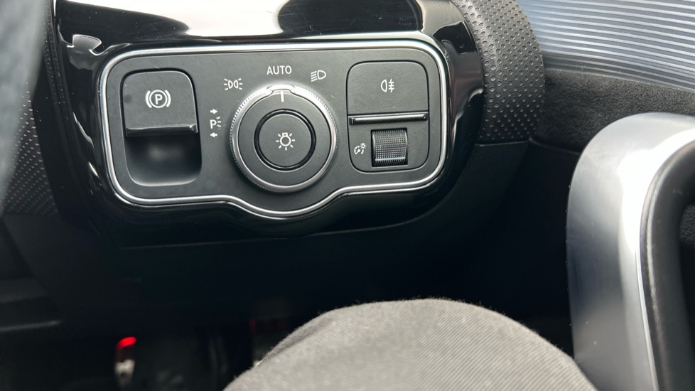 Mercedes-Benz A-Class A200 AMG Line Executive 5dr Auto Petrol Hatchback - Image 38