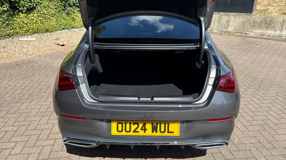 Mercedes-Benz CLA 180 AMG Line Executive 4dr Tip Auto Petrol Saloon - Image 4