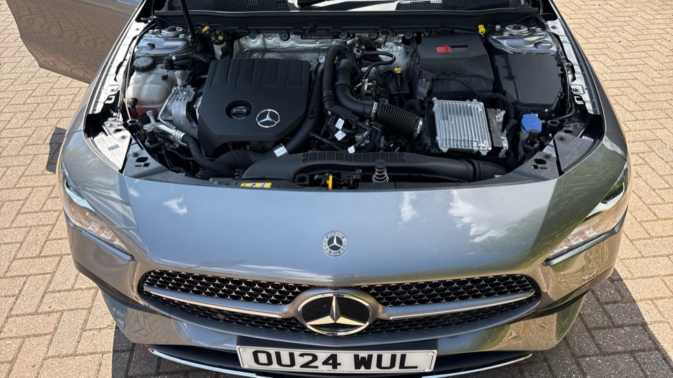 Mercedes-Benz CLA 180 AMG Line Executive 4dr Tip Auto Petrol Saloon - Image 8
