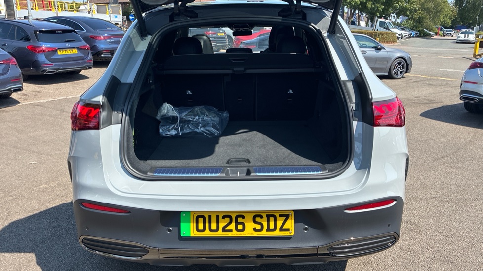Mercedes-Benz Eqe 350+ 215kW AMG Line Night Ed Prem+ 96kWh 5dr Auto Electric Estate - Image 4