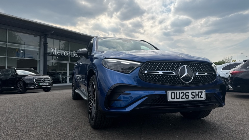 Mercedes-Benz GLC 300de 4Matic AMG Line Premium + 5dr 9G-Tronic Estate - Image 23