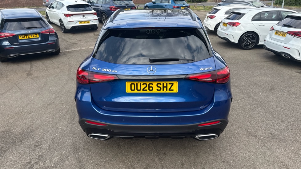Mercedes-Benz GLC 300de 4Matic AMG Line Premium + 5dr 9G-Tronic Estate - Image 36