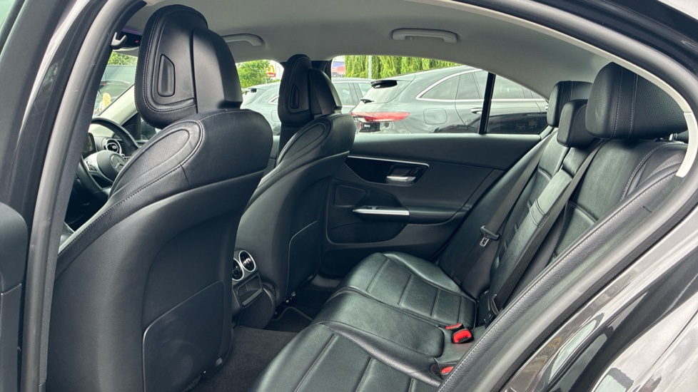 Mercedes-Benz C-Class C200 Sport 4dr 9G-Tronic Petrol Saloon - Image 16