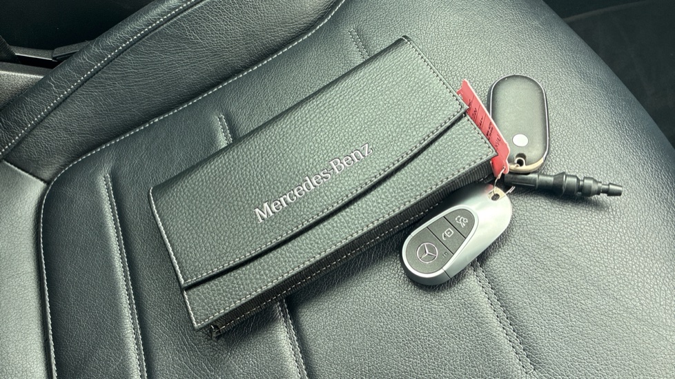 Mercedes-Benz C-Class C200 Sport 4dr 9G-Tronic Petrol Saloon - Image 19