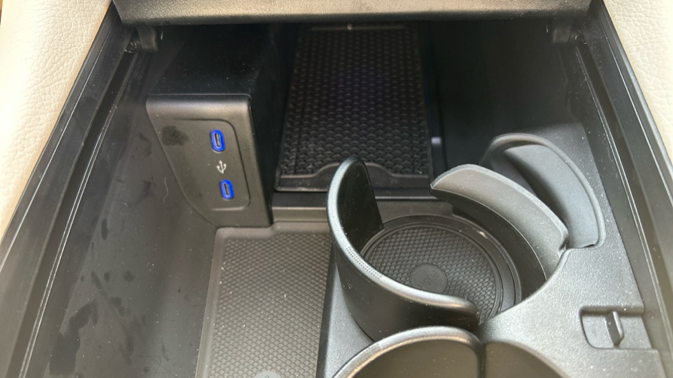 Mercedes-Benz Eqs 450 4M 265kW Business Class 118kWh 5dr Auto Electric Estate - Image 32