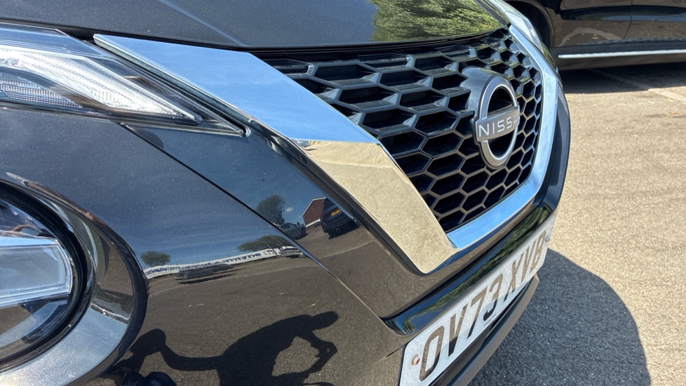 Nissan Juke 1.0 DiG-T 114 N-Connecta 5dr DCT Petrol Hatchback - Image 26