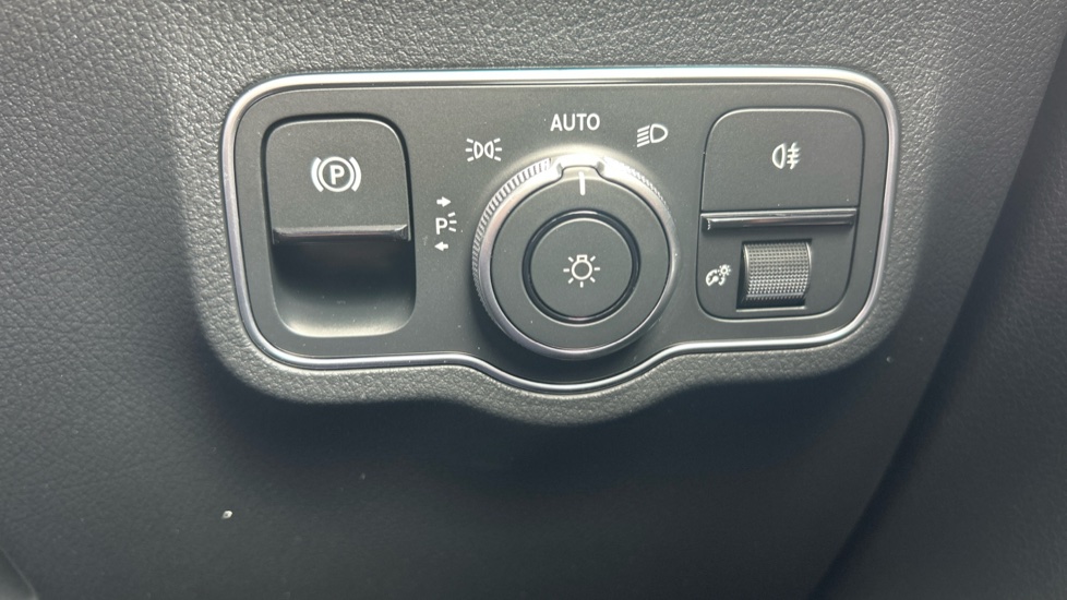 Mercedes-Benz Eqa 250+ 140kW AMG Line Prem Plus 70.5kWh 5dr Auto Electric Hatchback - Image 24