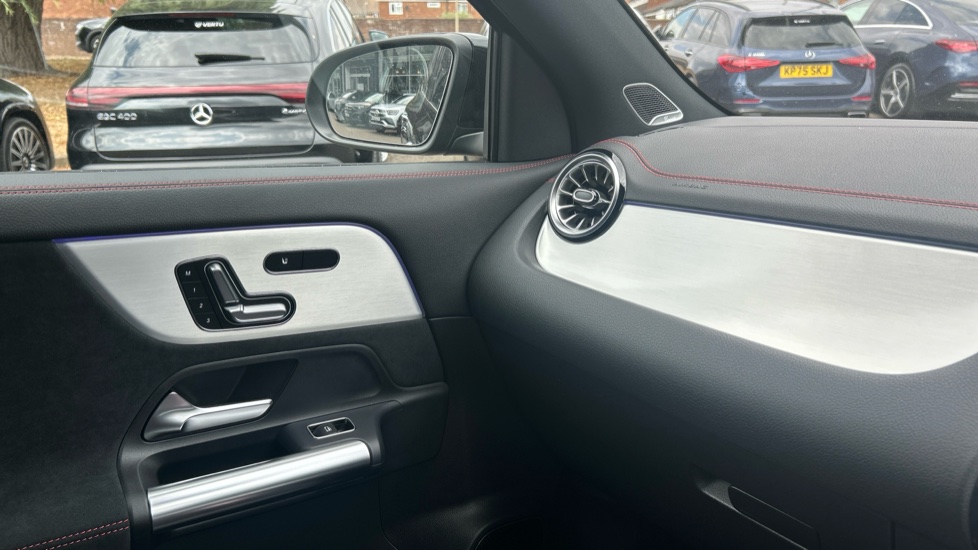 Mercedes-Benz Eqa 250+ 140kW AMG Line Prem Plus 70.5kWh 5dr Auto Electric Hatchback - Image 29