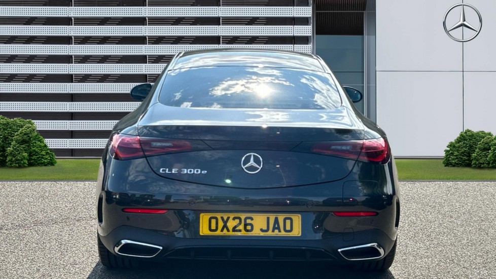 Mercedes-Benz Cle 300e Premier Edition 2dr 9G-Tronic Coupe - Image 6
